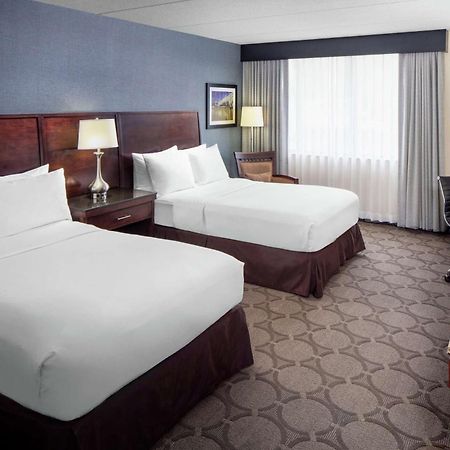 Wyndham Independence Hotel Ngoại thất bức ảnh