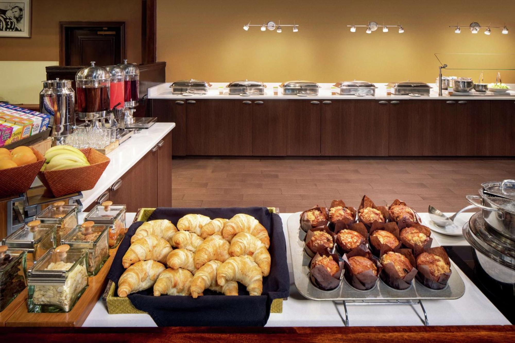 Wyndham Independence Hotel Ngoại thất bức ảnh