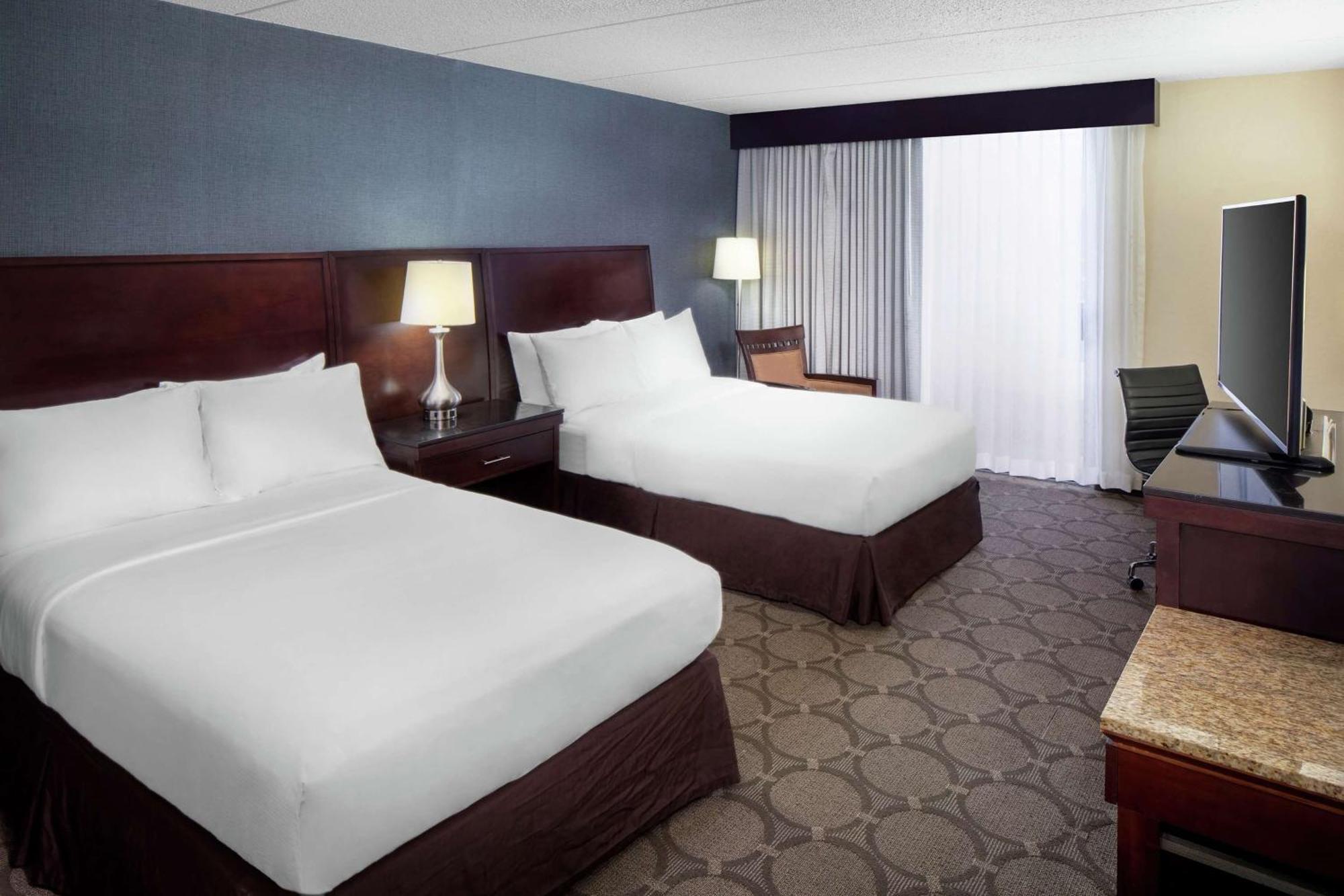 Wyndham Independence Hotel Ngoại thất bức ảnh